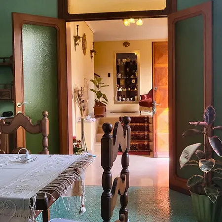 Feriehus Casa Gelsomino, Laglio, Laglio