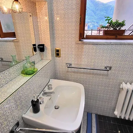 Casa Gelsomino, Laglio, Feriehus Laglio