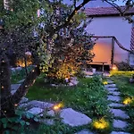 Casa Gelsomino, Laglio, *