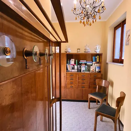 Casa Gelsomino, Laglio,