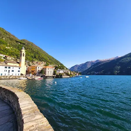Casa Gelsomino, Laglio, *