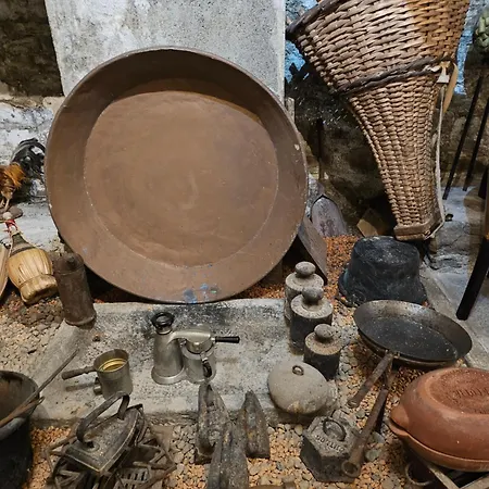 Casa Gelsomino, Laglio, *