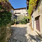 Casa Gelsomino, Laglio, *