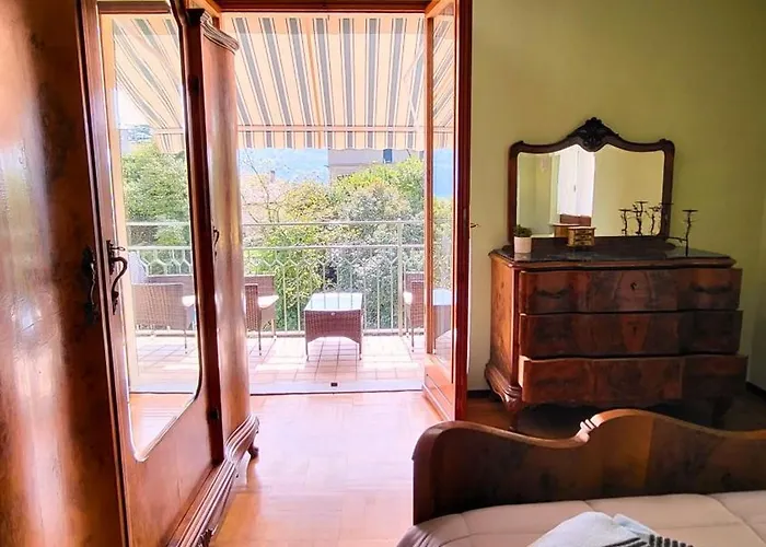 Casa Gelsomino, Laglio,