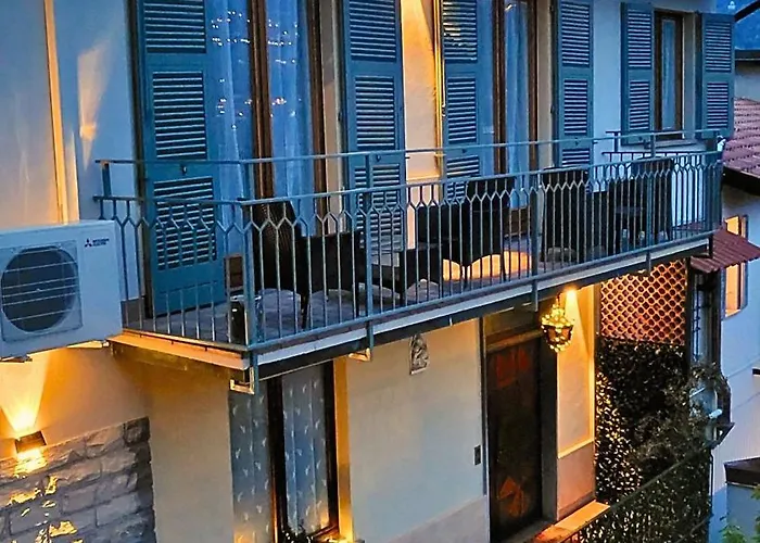 Casa Gelsomino, Laglio, بيت للعطل