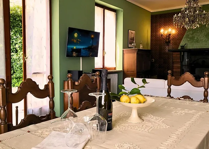 بيت للعطل Casa Gelsomino, Laglio,