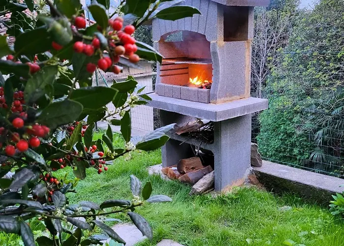 Casa Gelsomino, Laglio, * لاليو