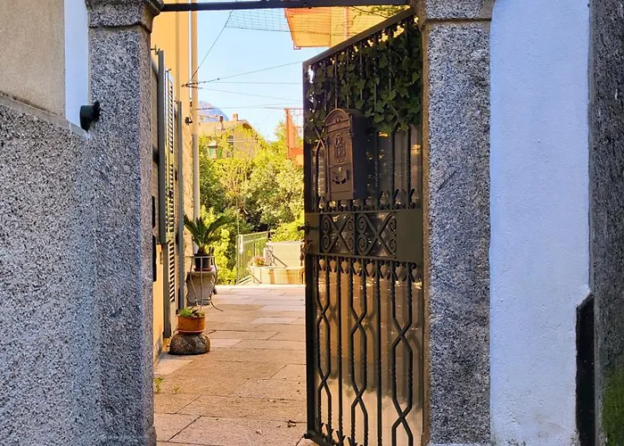 Casa Gelsomino, Laglio,